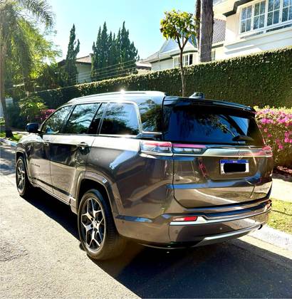 JEEP COMMANDER 1.3 T270 TURBO FLEX OVERLAND AT6 JEEP COMMANDER 1.3 T270 TURBO FLEX OVERLAND AT6